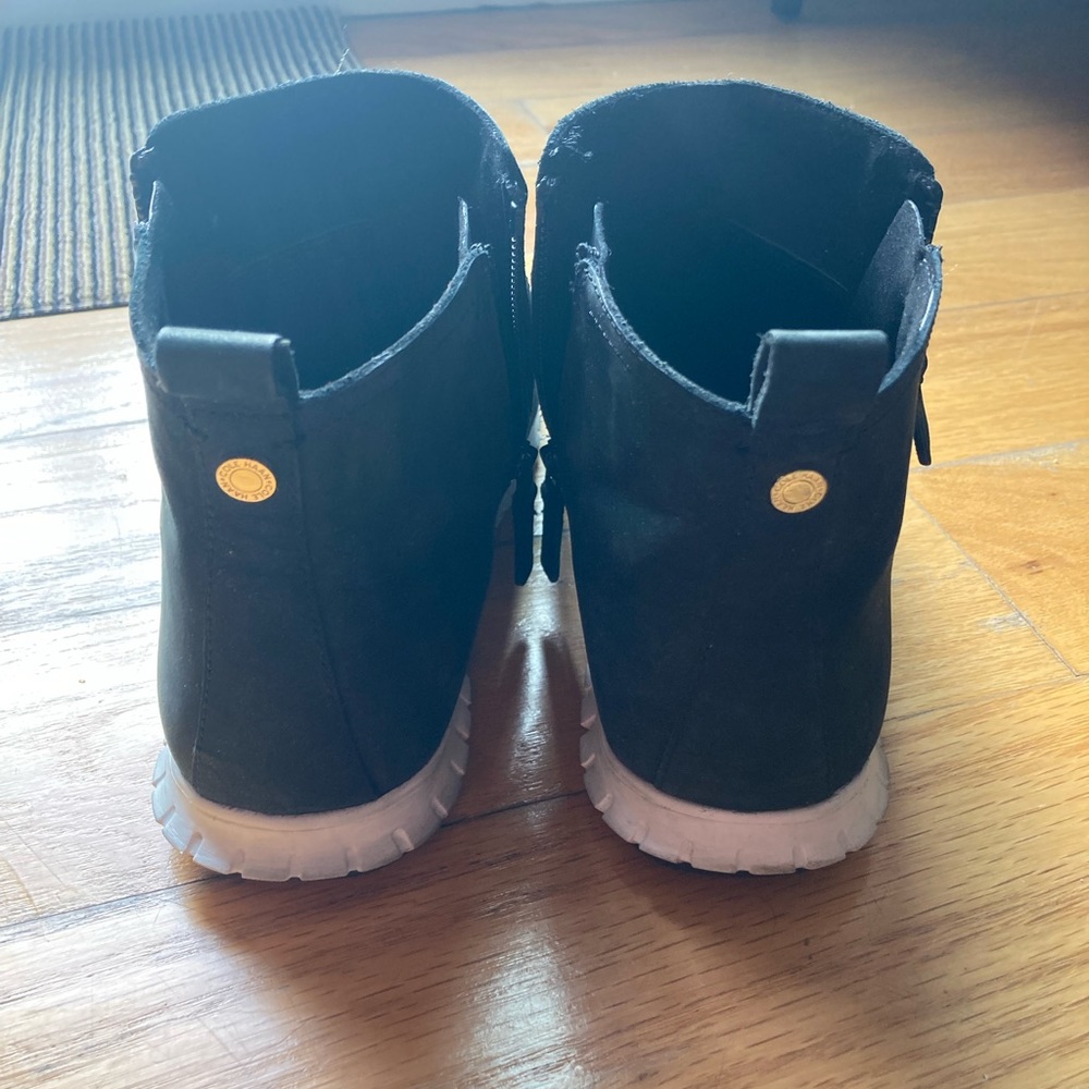 Cole Haan ZeroGrand black waterproof nubuck leather ankle sneakers.  Size 8 - Picture 4 of 7